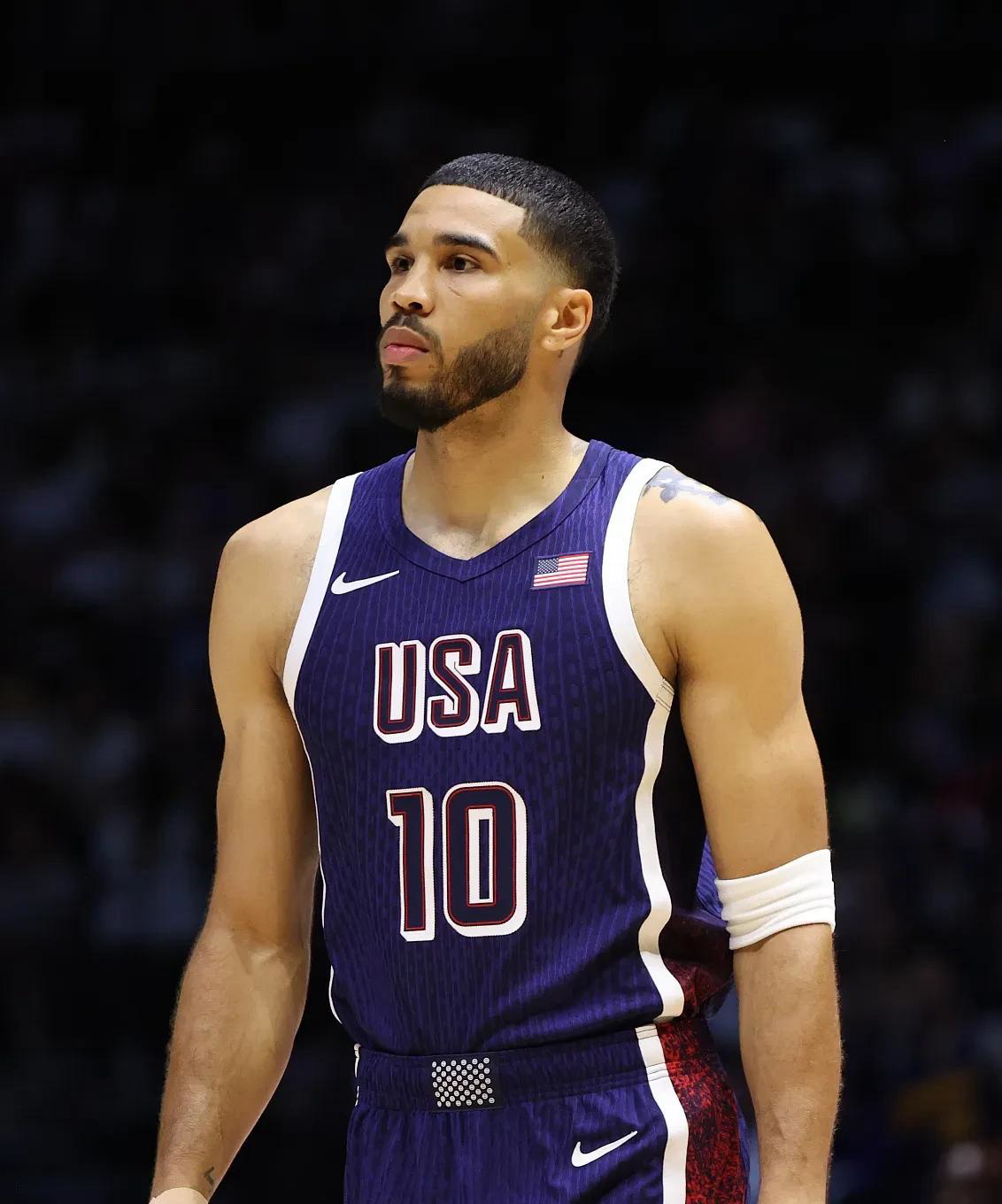 塔图姆在巴黎圣日耳曼比赛中势不可挡，关键助攻引发热议！的简单介绍